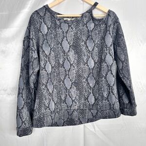 Express One Eleven Snake Print Cutout Shoulder Sweatshirt Top Gray‎ Size M